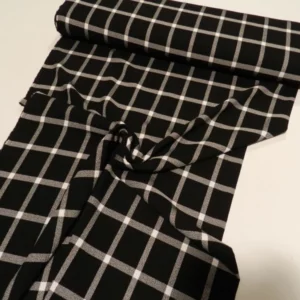 Q22119-069 Check Black-Off White